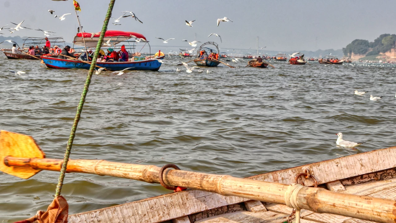 Triveni Sangam at Prayagraj - 12 Madhav