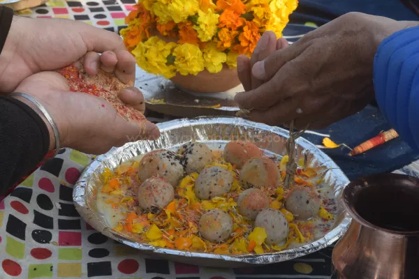 image of online pind daan in prayagraj, varanasi & gaya