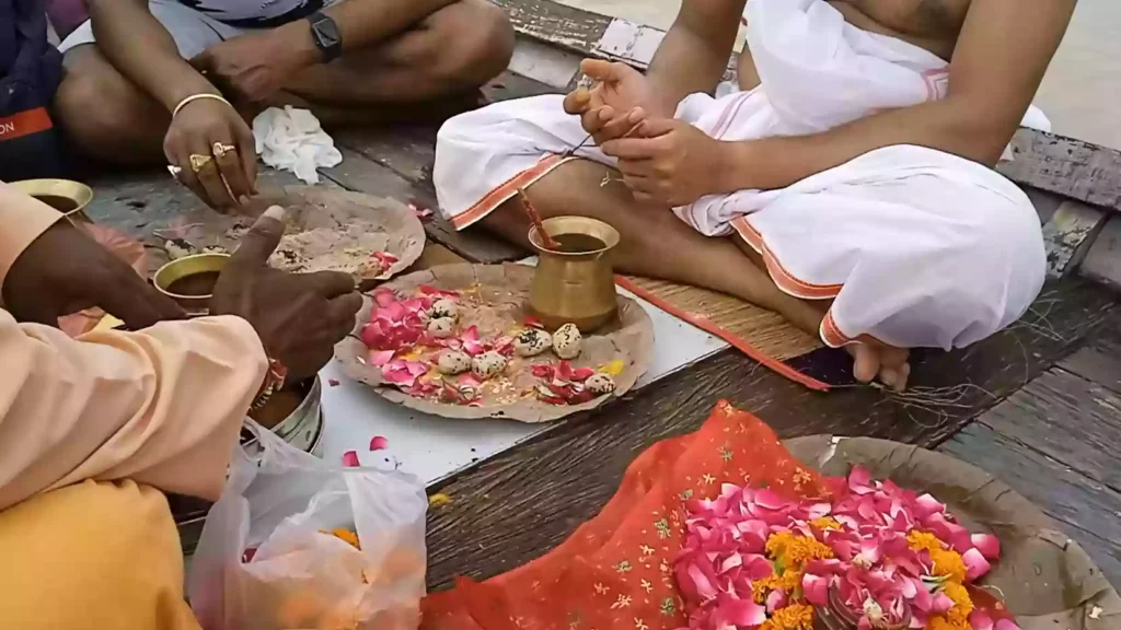 Approximately how much time does the Pind Daan ceremony usually take to complete in Prayagraj?