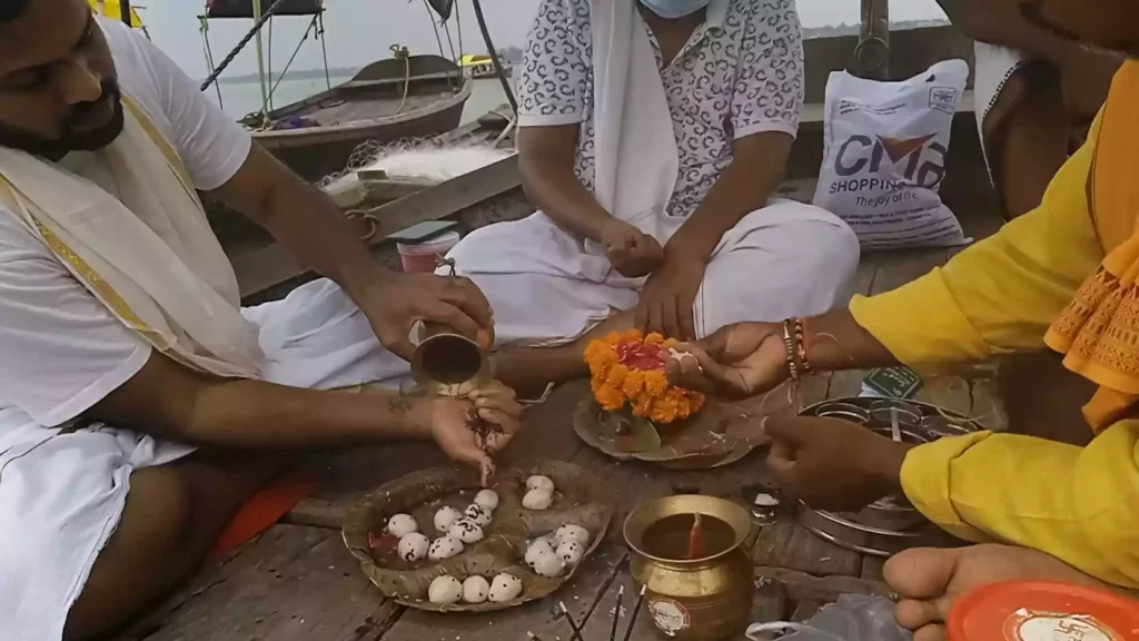 Why is Prayagraj considered a significant place for Shradh?