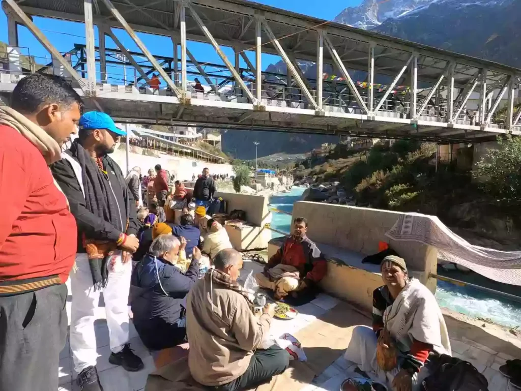 When is the best time for Pind Daan at Brahmakapal Badrinath?