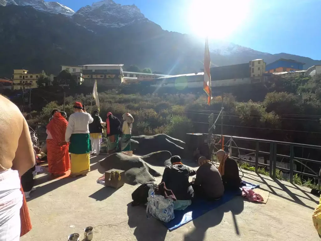 Can women perform Pind Daan at Brahmakapal?