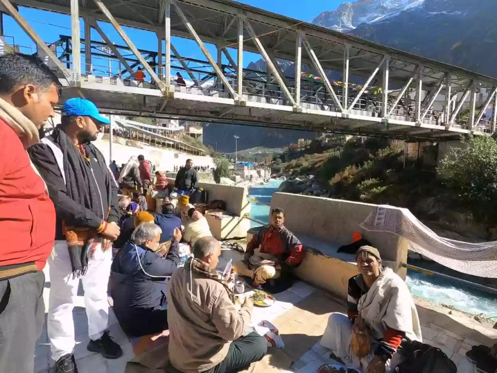 What specific preparations are needed before coming for Pind Daan at Brahmakapal?