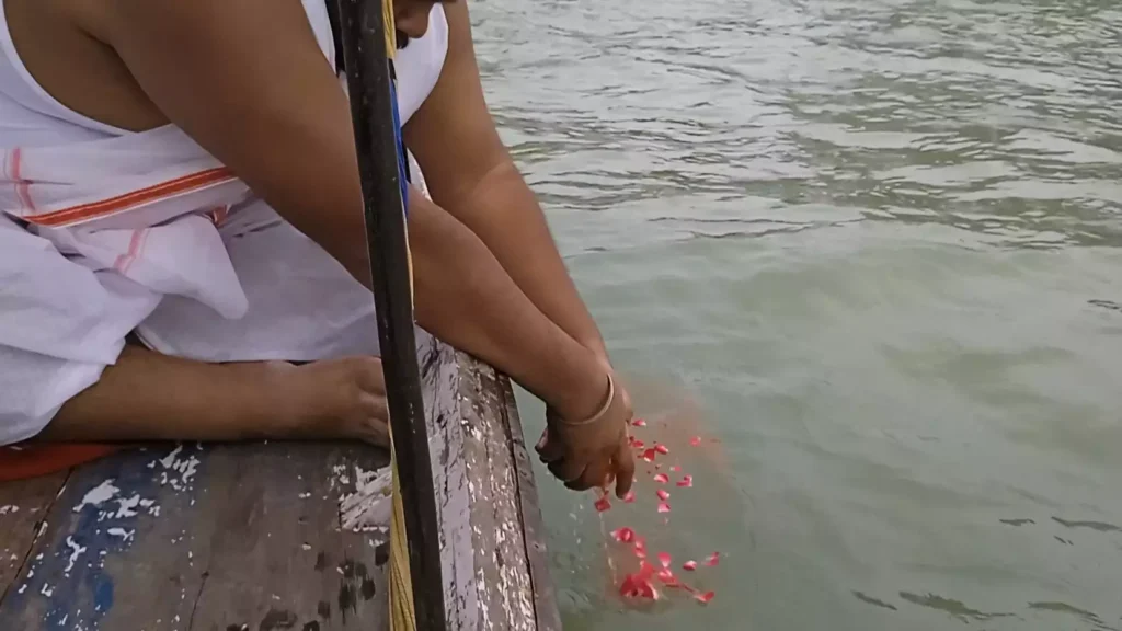 Can women perform Tarpan at Triveni Sangam Prayagraj?