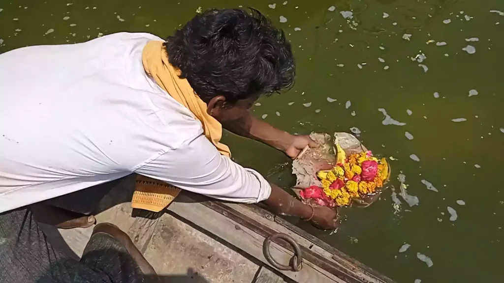 Are there specific precautions for Tarpan at Prayagraj Sangam?