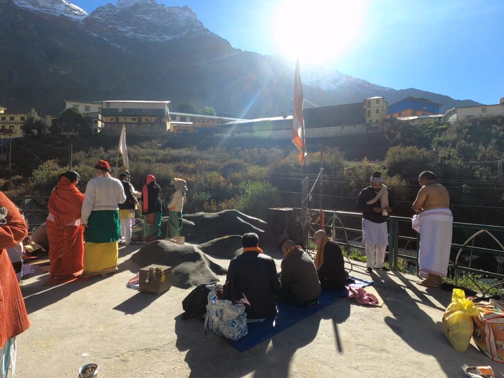 Are there specific rules or dress codes for Tarpan at Brahmakapal?