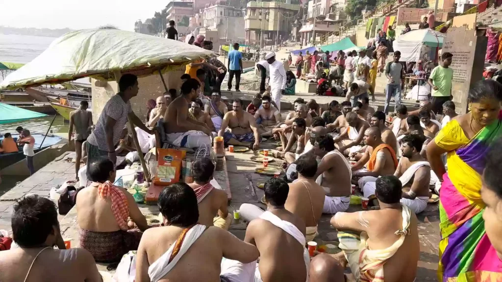 What is the importance of Sarva Pitri Amavasya the last day of Pitru Paksha?