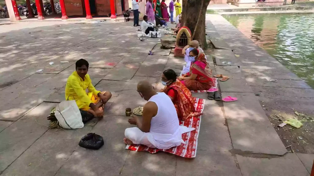 Are there lifestyle changes recommended for someone with Pitra Dosh?