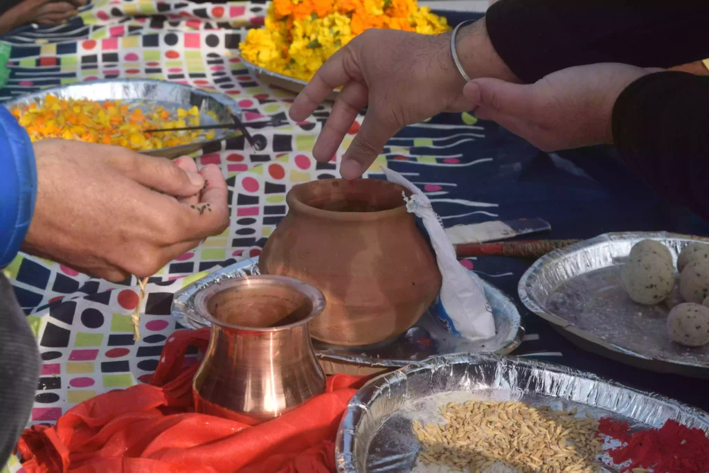 Can Asthi Visarjan be performed if the death occurred long ago?