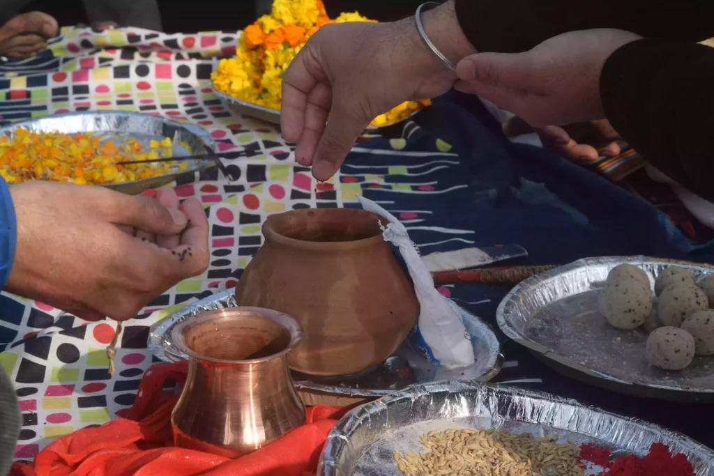 What should be done after the Asthi Visarjan is completed?