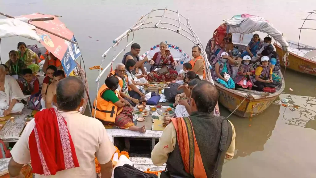 What Samagri are typically needed for Veni Daan Pooja in Prayagraj?