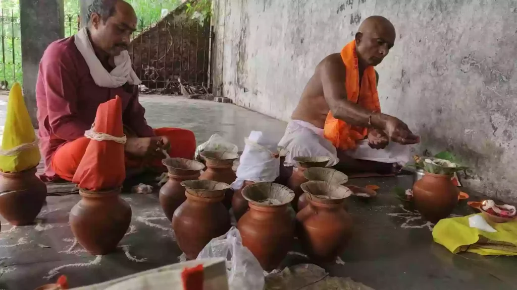 Is performing Pind Daan mandatory if doing Narayan Bali in Prayagraj?