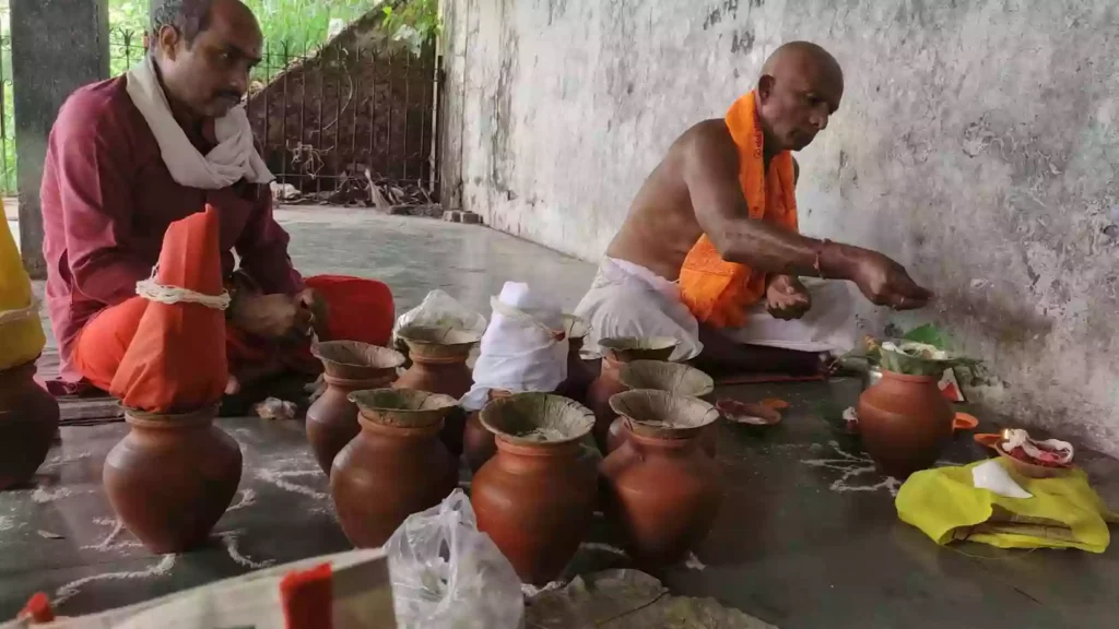 What is the general procedure or Vidhi followed for Narayan Bali at Prayagraj?