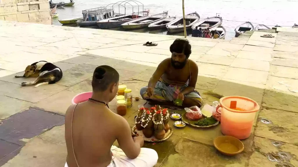 How can I find a reliable pandit for Narayan Bali at Pishach Mochan Varanasi?