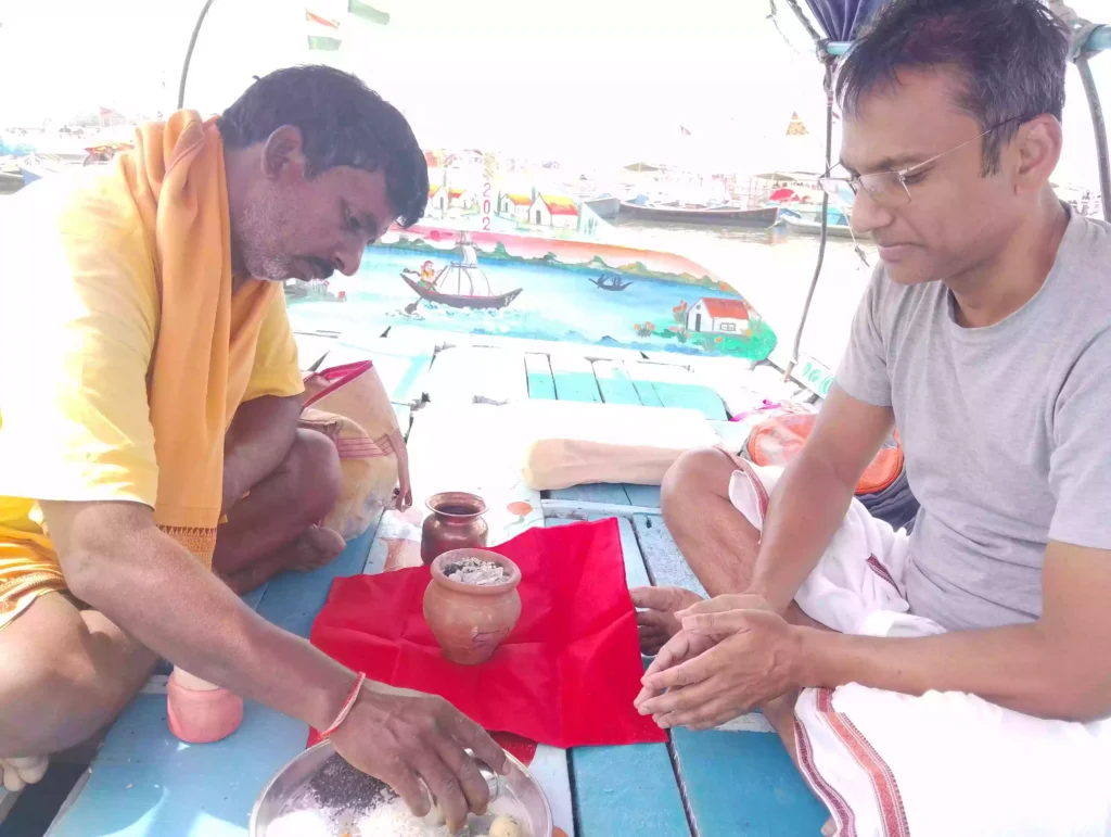 Can Asthi Visarjan be performed remotely or online if I cannot travel to Prayagraj?