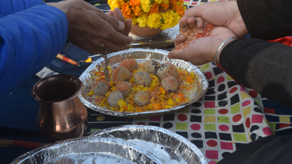 Prayagraj Pind Daan for Odiya Families | Ancestral Offerings at Triveni Sangam