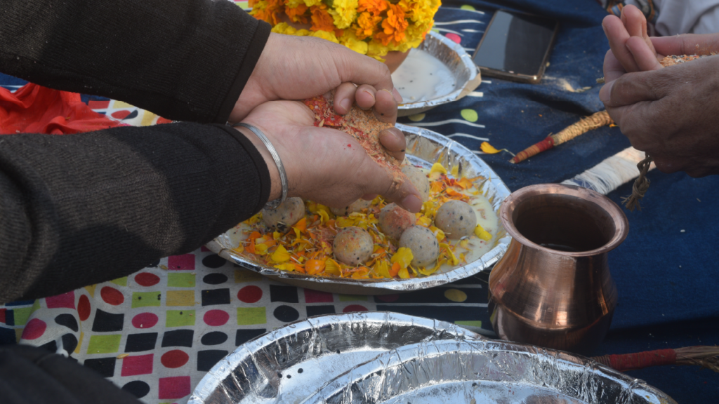 Where exactly in Haridwar is the Pind Daan ritual performed?