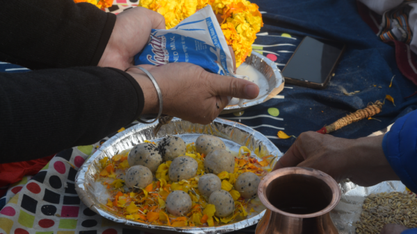 What materials are needed for Pind Daan in Haridwar and can they be bought locally?