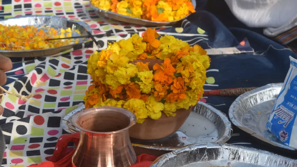 Prayagraj Asthi Visarjan for Odia Families: Sacred Ash Immersion at Triveni Sangam