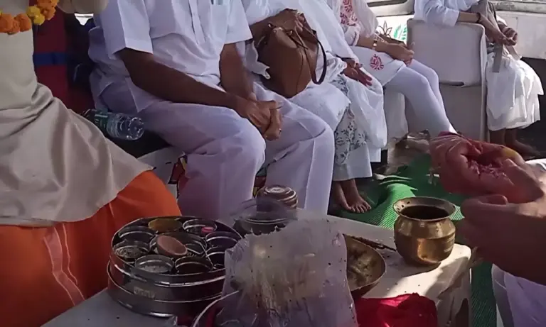 Asthi Visarjan in Prayagraj from Singapore