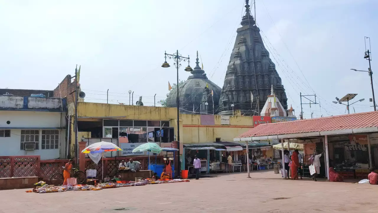 Vishnupad Temple in Gaya, the holiest site for Pind Daan