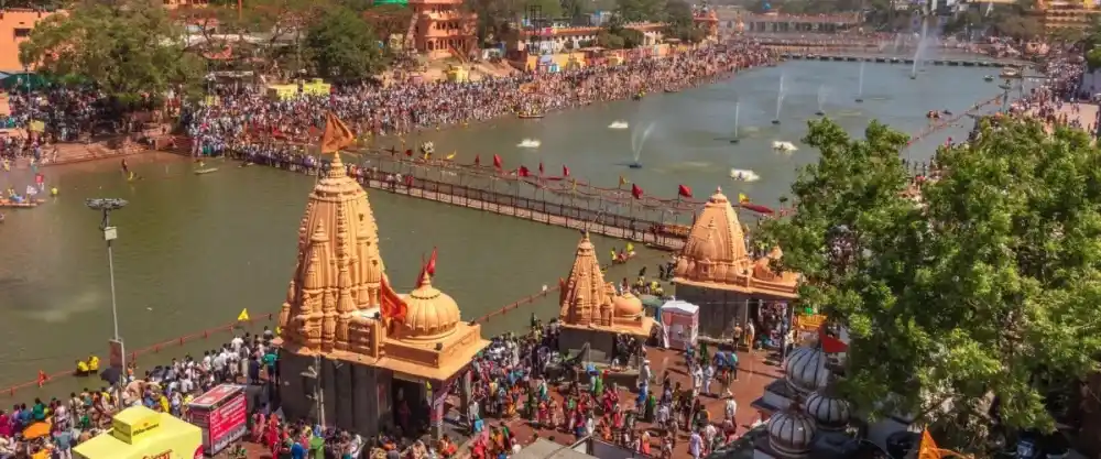 Ujjain Shipra ghat where ritual items are immersed after Kaal Sarp Dosh Puja